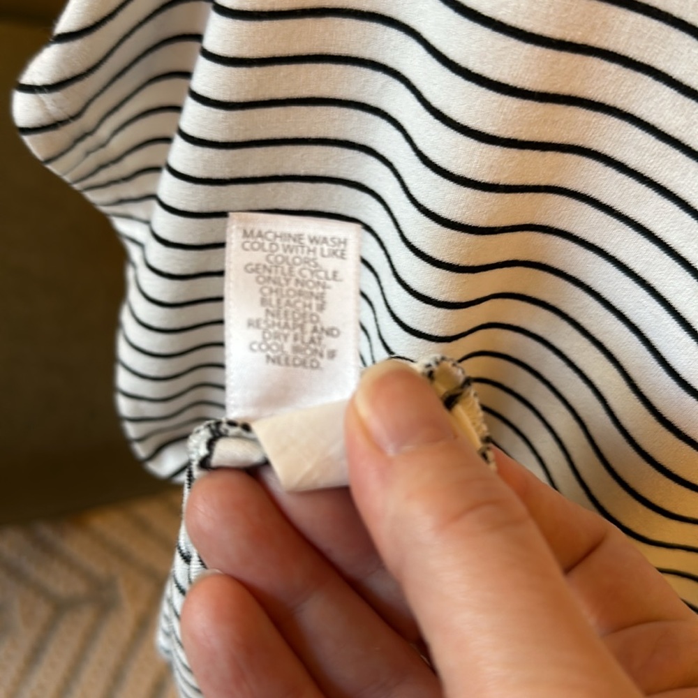 Button Back Top - image 5